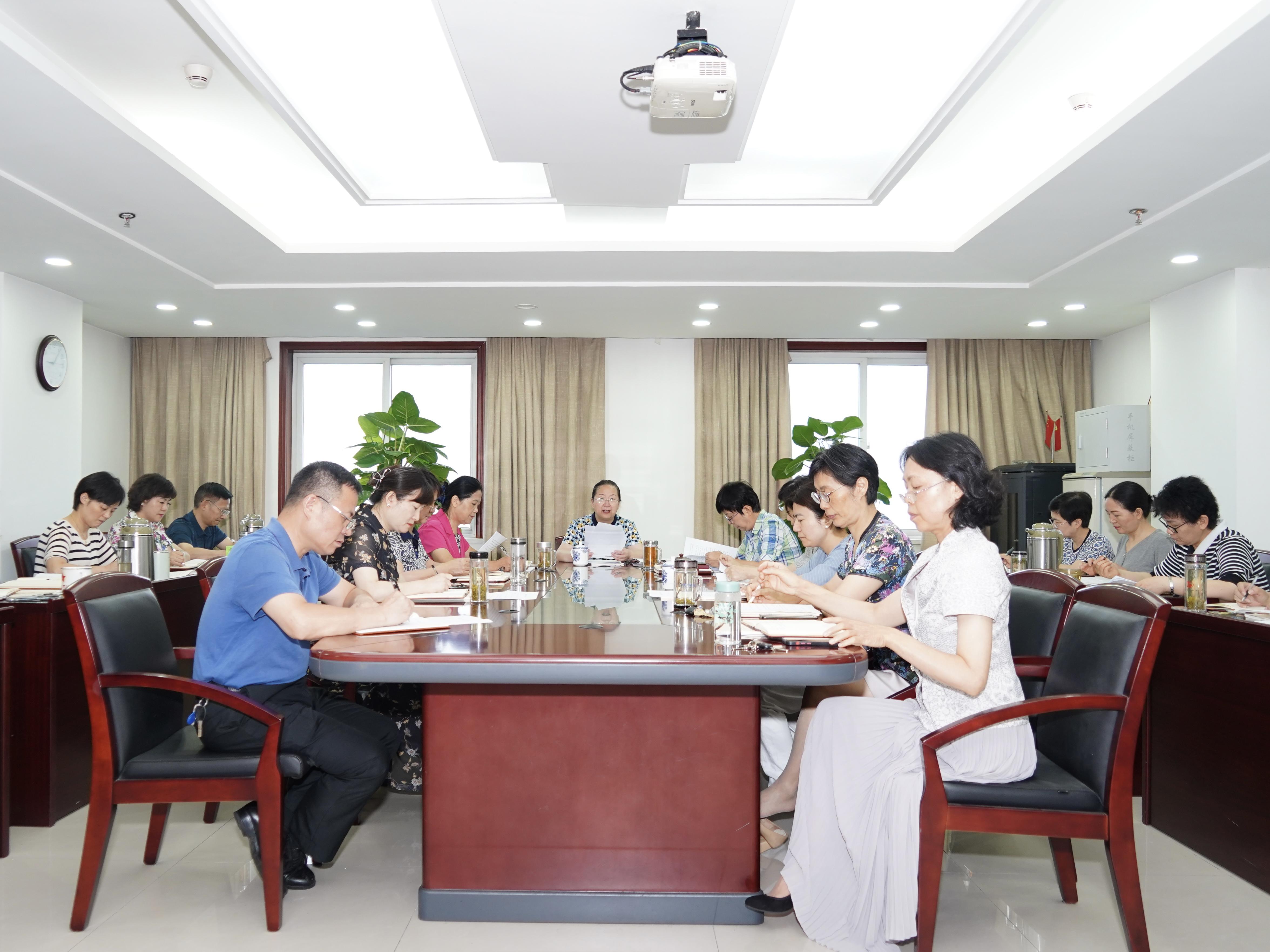 153242-988267.jpg 153242-988267.jpg