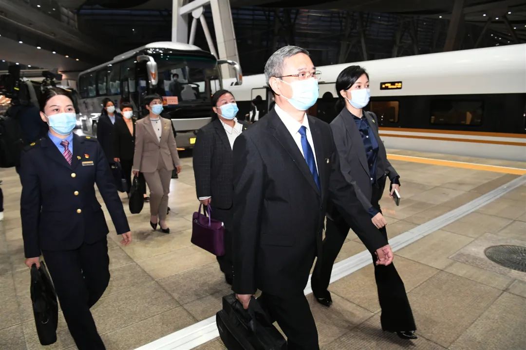 092657-117179.jpg 092657-117179.jpg