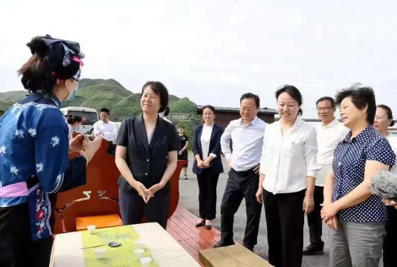 091402-152934.jpg 091402-152934.jpg