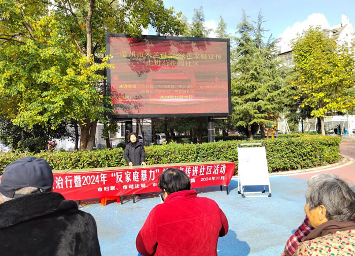 052502-416504.jpg 4.jpg