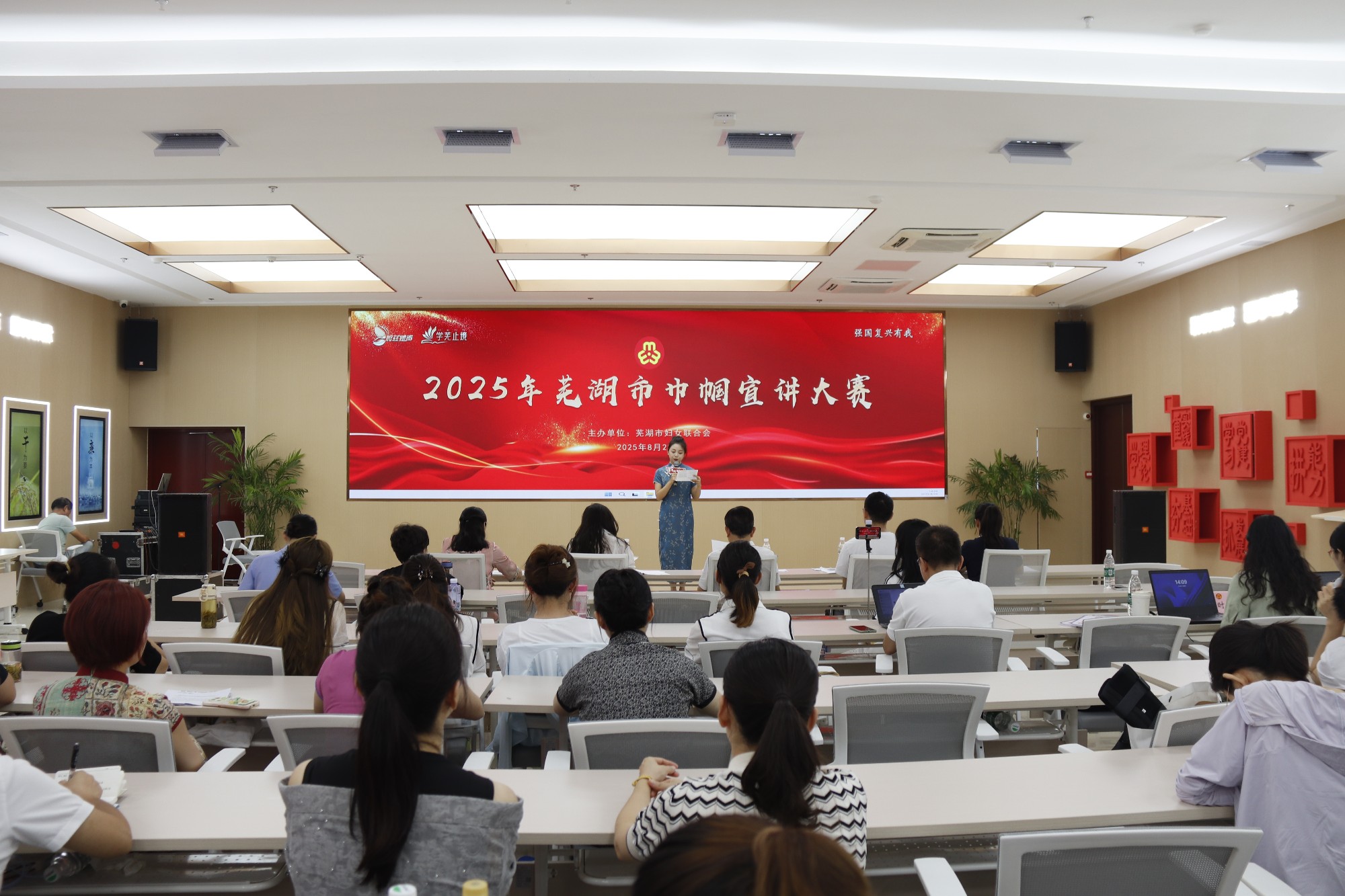 170021-717576.jpg 170021-717576.jpg